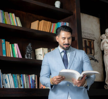 JHONATHAN CHRISTOPHER LOPEZ CORNEJO. Universidad Humanitas